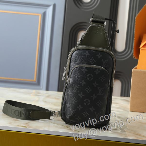 ルイ ヴィトンブランドコピー 2026年モデル入荷 LV106 ショルダーバッグ 斜め掛けバッグ メンズバッグ 人気雑誌掲載