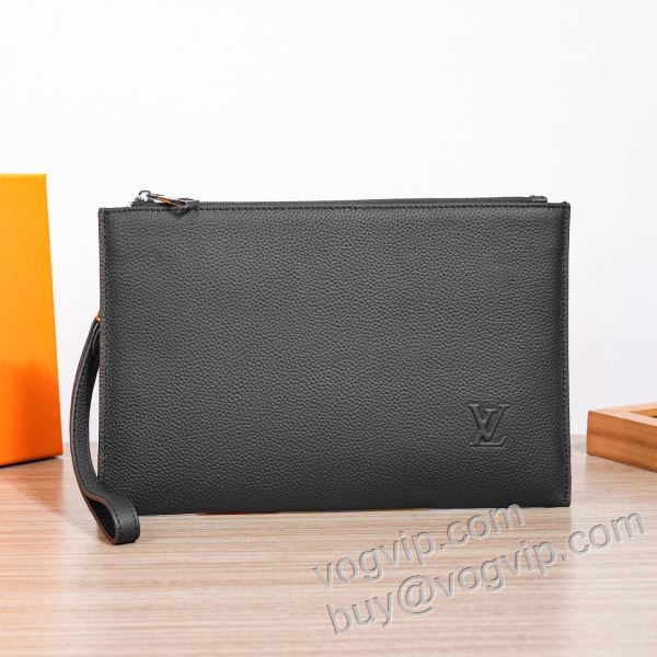 お洒落な存在感 ルイ ヴィトンLOUIS VUITTON 2026HOT大得価 LV118 ポーチ セカンドバッグ メンズバッグ 4色可選 ブランドコピー代引き専門店