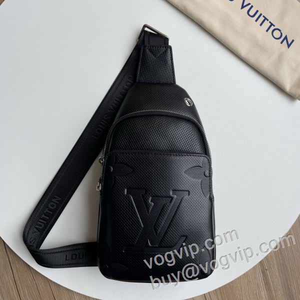 2026秋冬季超人気 ルイ ヴィトンブランド 偽物 通販 LV199 ショルダーバッグ 斜め掛けバッグ メンズバッグ 大人気アイテム！入手困難