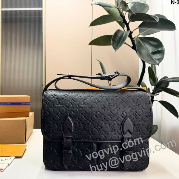 ルイ ヴィトンスーパーコピー 激安 LV200 シックスタイルに活躍 ショルダーバッグ 斜め掛けバッグ メンズバッグ 2026秋冬季超人気