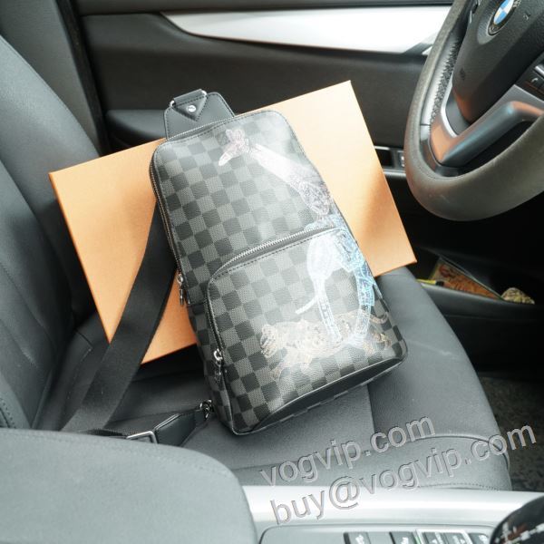 スタイリッシュな印象 ルイ ヴィトンコピーブランド LV292 ショルダーバッグ 斜め掛けバッグ メンズバッグ 2026品質保証