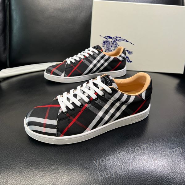 2026超激得新作 バーバリー 偽物ブランド NXIEBU030 スニーカー カジュアルシューズ 大人キレイに仕立てる