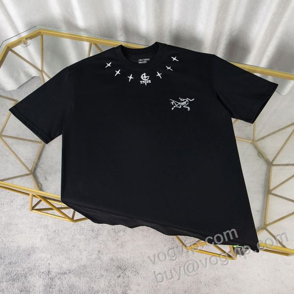 2026爆買い定番人気 NXZARC028 半袖Tシャツ アークテリクス スーパーコピー 激安 雑誌掲載アイテム
