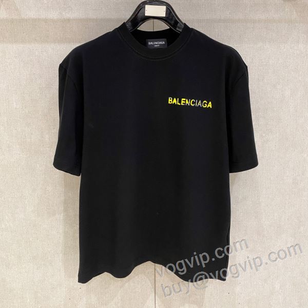 絶大な人気を誇る バレンシアガ スーパーコピー NXZBAL031 半袖Tシャツ 2色可選 2026爆発的通販