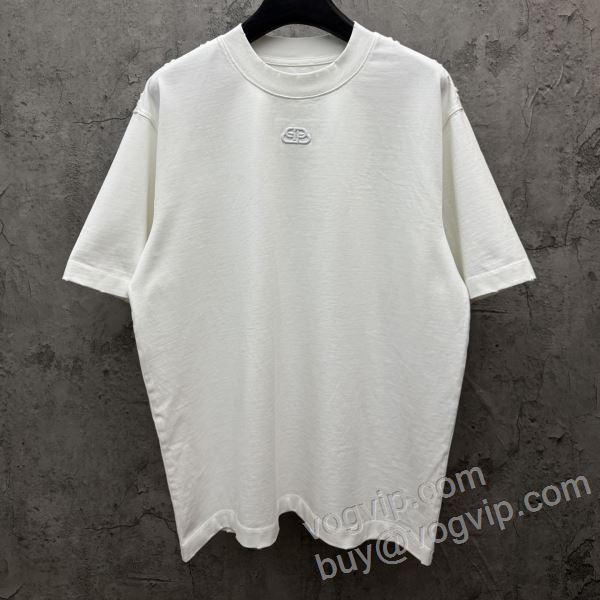 ムダな装飾を排したデザイン バレンシアガ BALENCIAGAブランドスーパーコピー NXZBAL043 半袖Tシャツ 2色可選 2026激安大特価爆買い