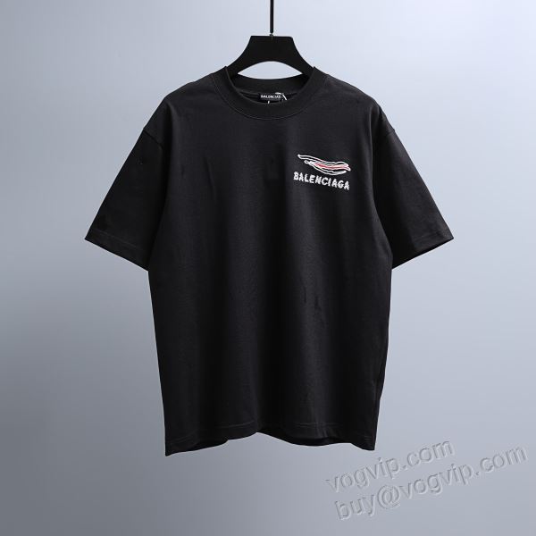 2026人気新作 バレンシアガ BALENCIAGAブランドコピー ショートパンツ 確定となる上品 NXZBAL089 半袖Tシャツ 2色可選