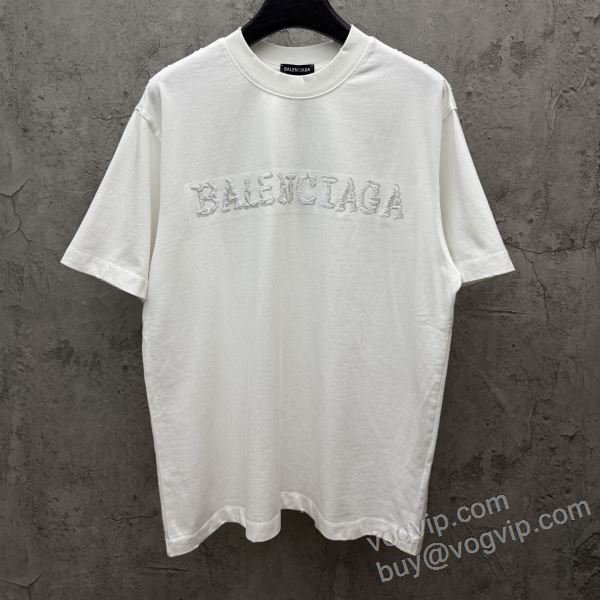 注目のアイテム バレンシアガ BALENCIAGAブランド 偽物 通販 NXZBAL111 半袖Tシャツ 2026割引セール