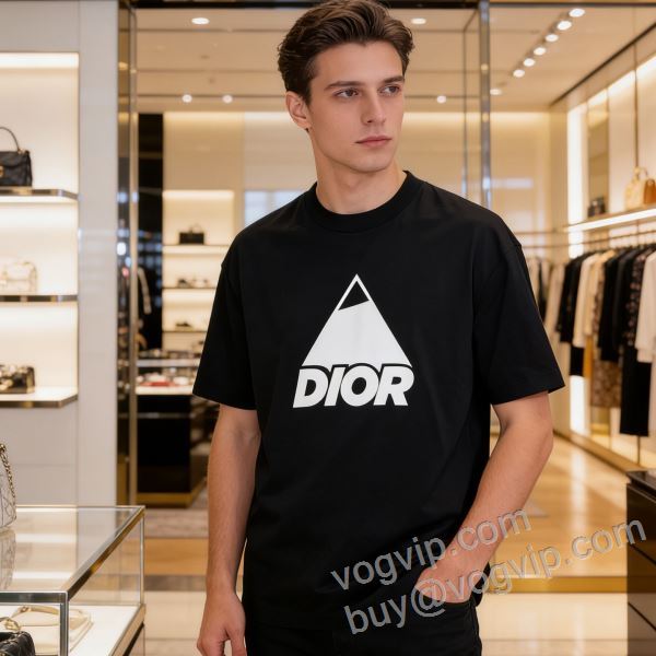 絶大な人気を誇る ディオール スーパーコピー NXZDIOR031 半袖Tシャツ 2色可選 2026超激得高品質
