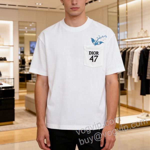 半袖Tシャツ ディオール ブランドスーパーコピー 2026超激得高品質 NXZDIOR032 2色可選 機能性?耐久性抜群