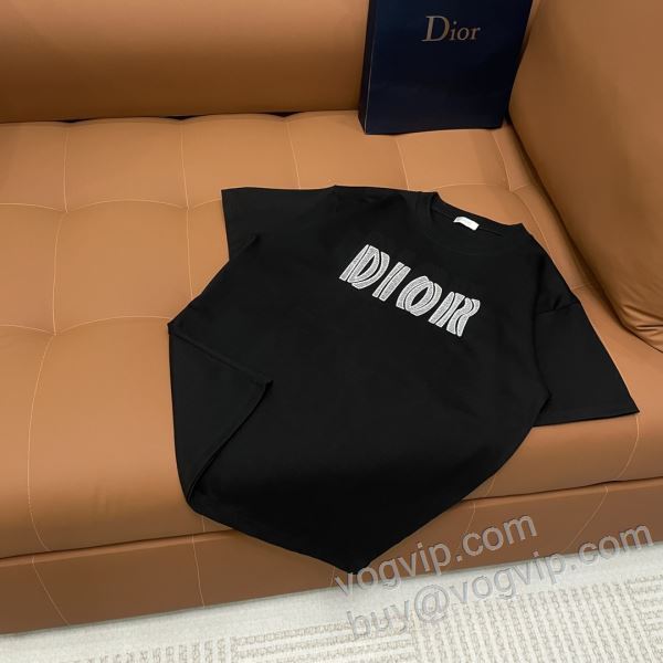 ディオール DIORスーパーコピー 激安 2026新商品！ NXZDIOR061 半袖Tシャツ 2色可選 綺麗に決まるフォルム！