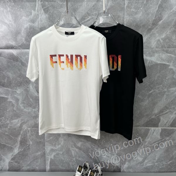 フェンディ FENDI 2026春夏季新作 NXZFEN045 半袖Tシャツ 大人っぼい 2色可選 ブランドコピー代引き専門店