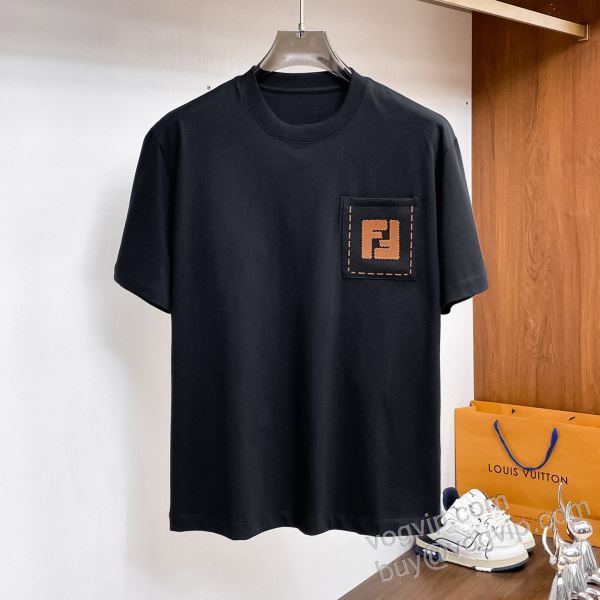 贈り物にも◎  フェンディ コピーブランド 2026激安大特価新作 NXZFEN108 半袖Tシャツ 2色可選