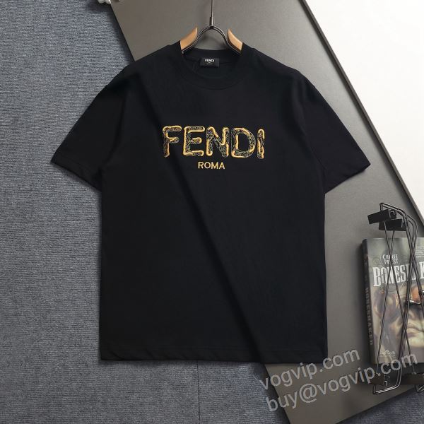 スタイルアップ効果 フェンディ NXZFEN114 半袖Tシャツ 2色可選 2026人気定番爆買い FENDIスーパーコピー