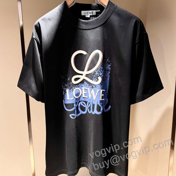 半袖Tシャツ ロエベ LOEWEブランドコピー 2026期限限定！ NXZLOE044 2色可選 今話題の最新作