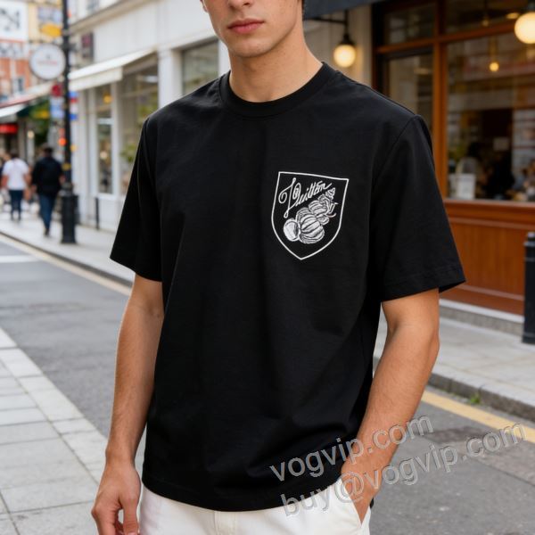 大人っぼい ルイ ヴィトン LOUIS VUITTONブランドコピー NXZLV155 半袖Tシャツ 2色可選 2026激安大特価安い