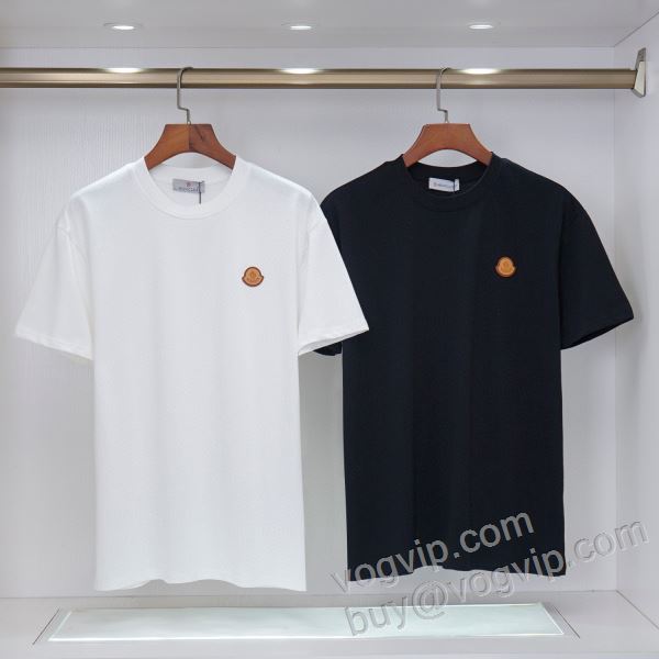 人気雑誌掲載 モンクレールブランドコピー 2026年モデル入荷 NXZMO001 半袖Tシャツ 2色可選