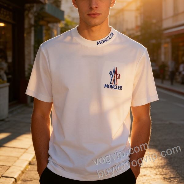 一番人気の新作はこれ 半袖Tシャツ モンクレールブランドコピー 2026人気定番爆買い NXZMO072 2色可選