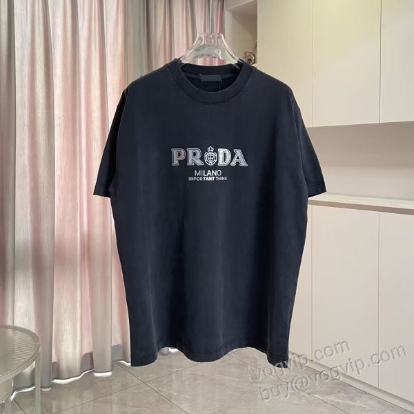 2026新商品！ プラダブランドスーパーコピー シックスタイルに活躍 NXZPR076 半袖Tシャツ 4色可選