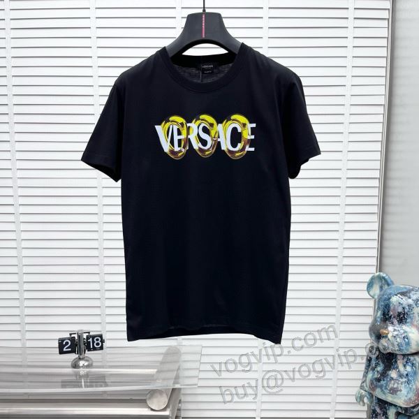 ファション性の高い VERSACEスーパーコピー 2026品質保証安い NXZVS035 ヴェルサーチ 半袖Tシャツ 2色可選