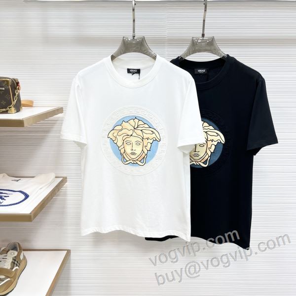 半袖Tシャツ ヴェルサーチ VERSACEコピー ブランド 2026期限限定！ NXZVS037 2色可選 落ち着いた感覚