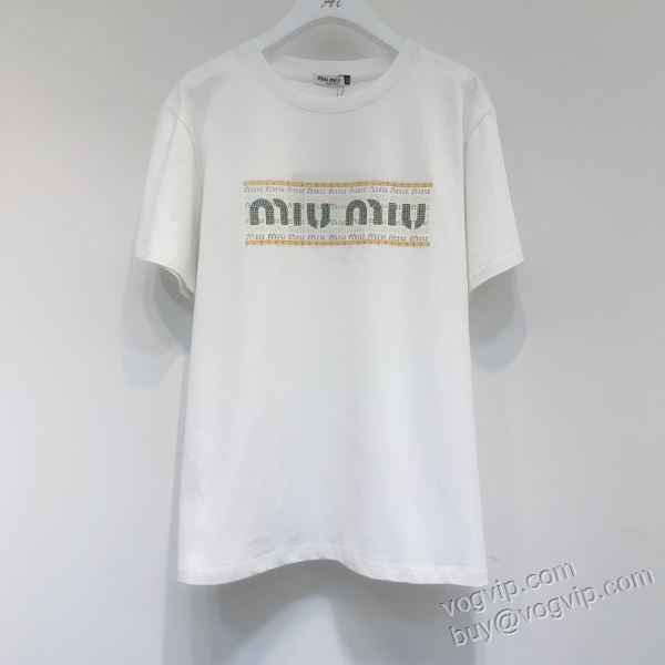 ミュウミュウ MIUMIUスーパーコピー 激安 NXZ018 レディース 半袖Tシャツ 2026春夏