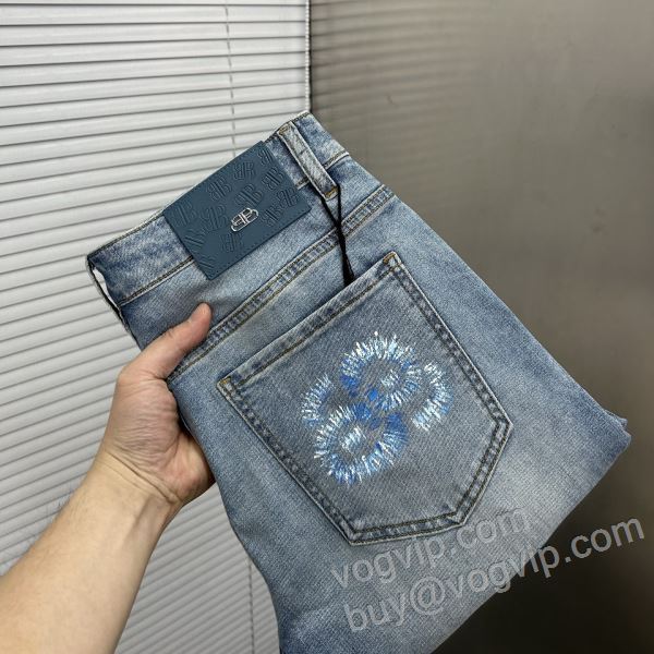 2026数量限定爆買い バレンシアガ BALENCIAGAコピー NZKBAL014 ジーンズ デニムパンツ 日本未入荷モデル