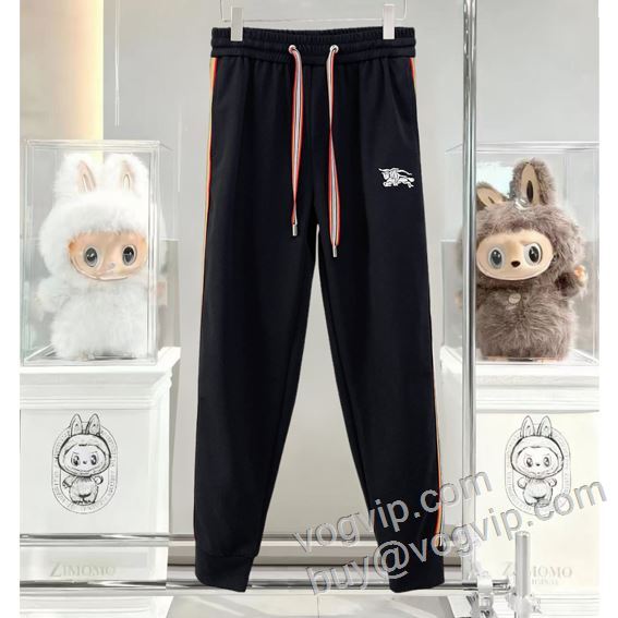 2026高級品 通販 バーバリー BURBERRY NZKBU059 高級感溢れるデザイン スエットパンツ チノパン 最大級ブランドコピー通販優良店