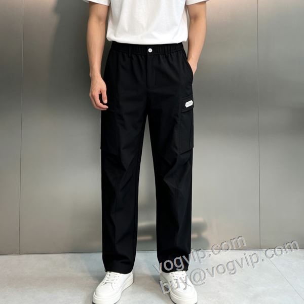 スエットパンツ チノパン ディオール スーパーコピー 2026秋冬季超人気 NZKDIOR074 ムダな装飾を排したデザイン