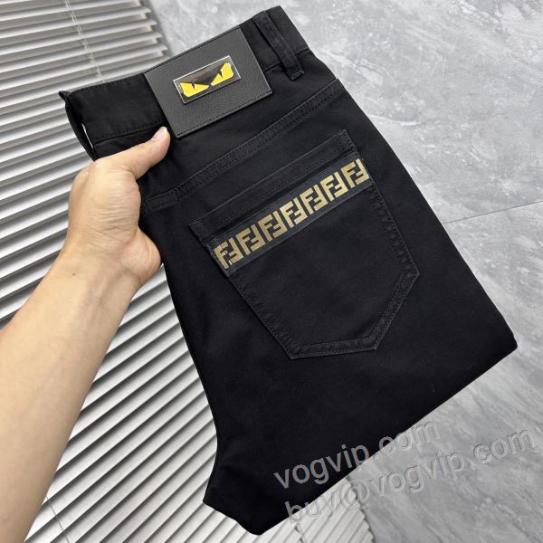 2026高級品 通販 フェンディ FENDIブランドコピー NZKFEN022 ジーンズ デニムパンツ 人目を惹くデザイン