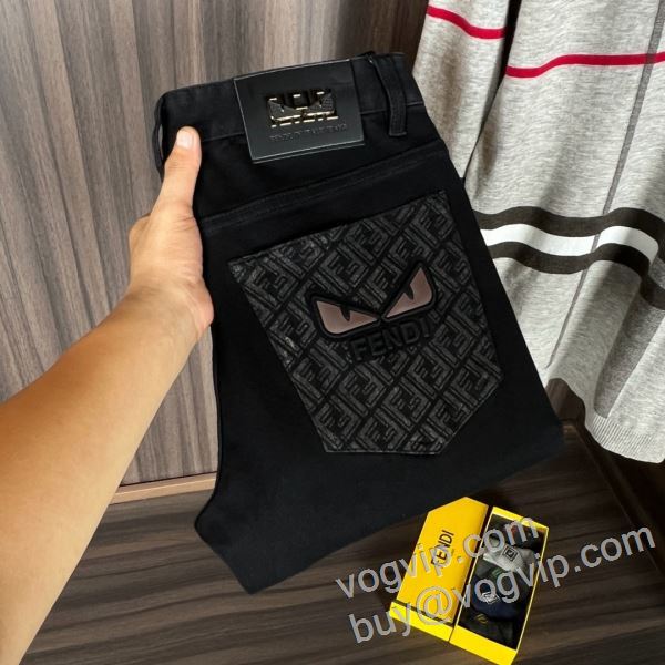 フェンディ FENDI 2026品質保証高品質 NZKFEN054 ジーンズ デニムパンツ スーパーブランドコピー品質保証 完成度の高い逸品