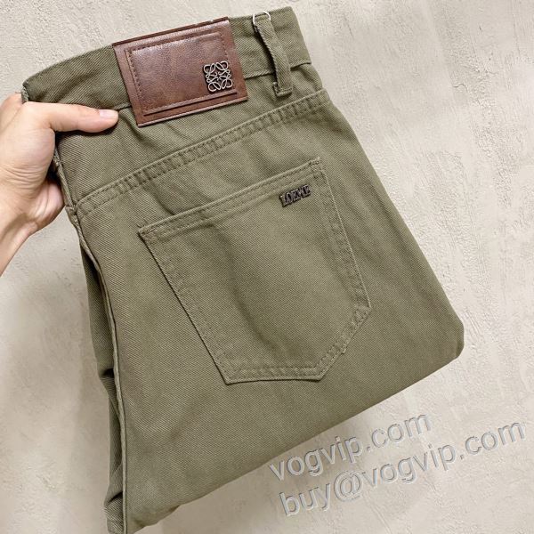 ロエベ ブランドコピー 2026最新入荷 NZKLOE025 ジーンズ デニムパンツ 【大人気の希少品】