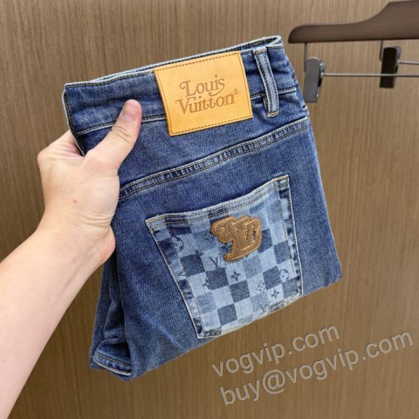 ルイ ヴィトン 2026HOTお買い得 NZKLV012 ジーンズ デニムパンツ LOUIS VUITTONブランドコピー 人気商品登場