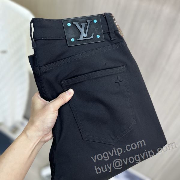 ルイ ヴィトン 2026爆買い定番人気 NZKLV020 ジーンズ デニムパンツ LOUIS VUITTONスーパーコピー 今買い◎得