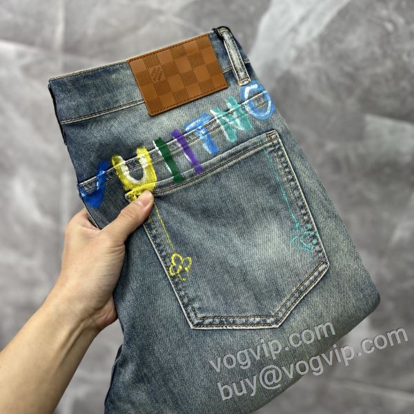 特別人気感謝SALE ルイ ヴィトン コピー 商品 販売 NZKLV062 ジーンズ デニムパンツ 2026人気定番豊富な