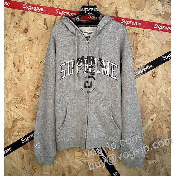 人気販売中 シュプリームブランドコピー SUPREME x MM6 2026秋冬季超人気 WT033 パーカー 3色可選