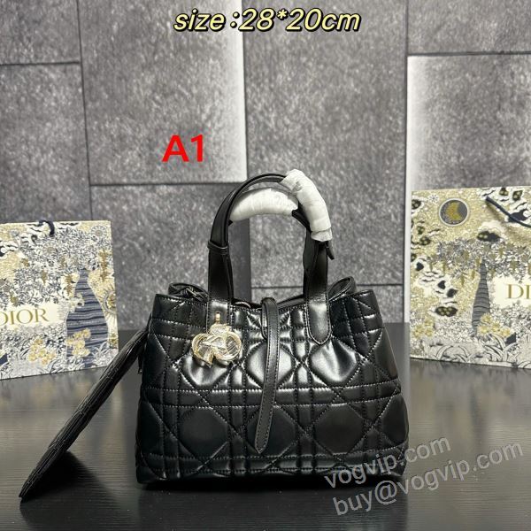 ディオール DIOR WBAGDIOR059 レディースバッグ ハンドバッグ 利便性に優れ トートバッグ 多色選択可 スーパーコピー信用できるサイト 2026HOT新作登場