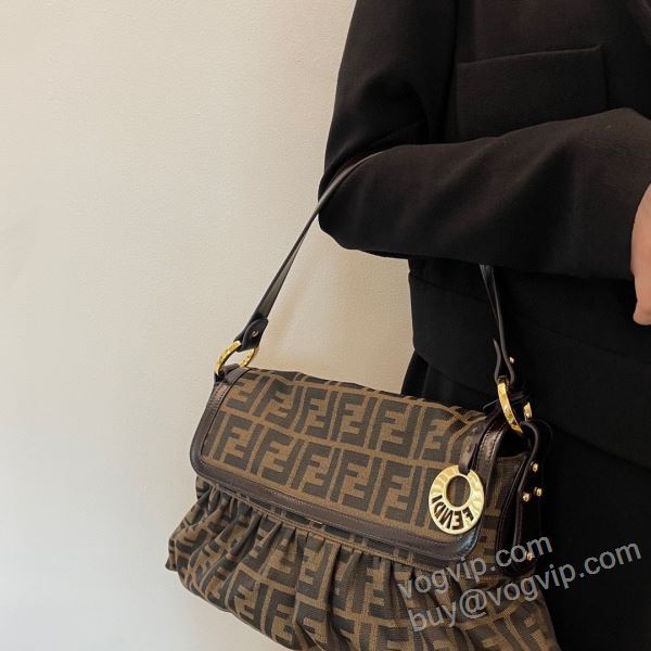 フェンディ 偽物ブランド WBAGFEN008 2026春夏季超人気 レディースバッグ ショルダーバッグ 格安！