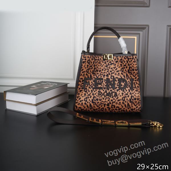 ショルダーバッグ ハンドバッグ フェンディ コピー 2026超人気新品 WBAGFEN035 レディースバッグ 2色可選 スタイルアップ効果