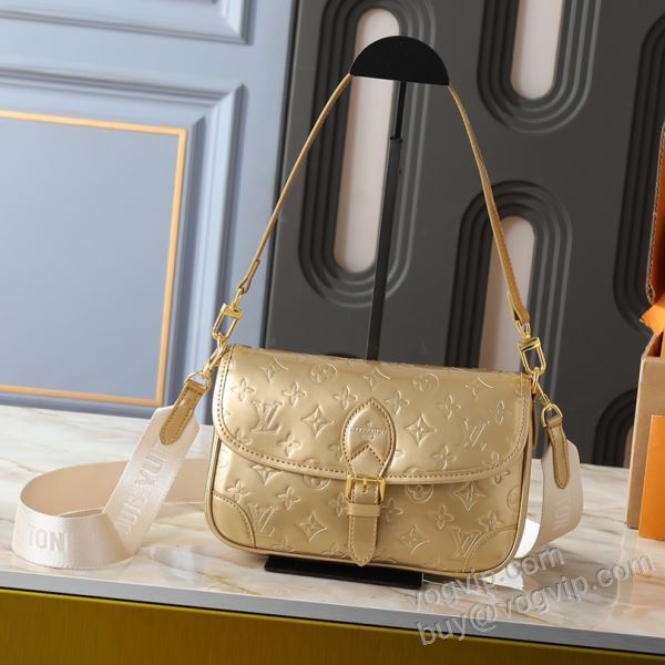 首胸ロゴ ルイ ヴィトン LOUIS VUITTONコピー ブランド 2026春夏季超人気 WBAGLV093 レディースバッグ ショルダーバッグ 2色可選