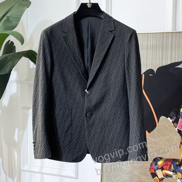 実用性に溢れるアイテム フェンディ コピーブランド WTFEN007 ダブルスーツ ジャケット、上着 2026品質保証大人気