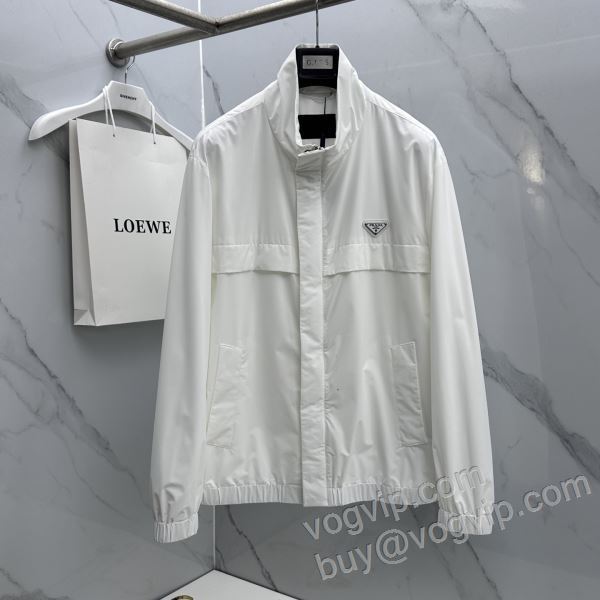 2026超人気新品 プラダ スーパーコピー 激安 WTPR050 機能性も備えたアイテム ブルゾン ジャケット、上着 3色可選