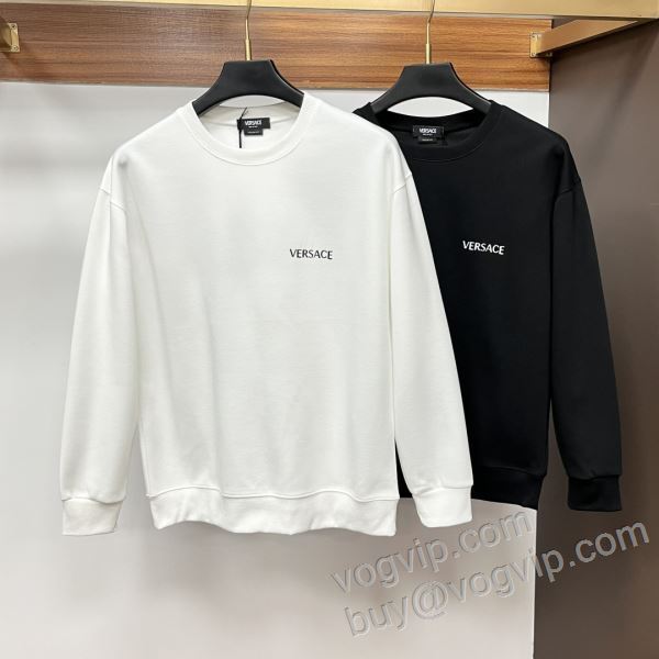 大人っぼい ヴェルサーチ コピーブランド WTVS007 プルオーバーパーカー 2色可選 2026春夏季超人気