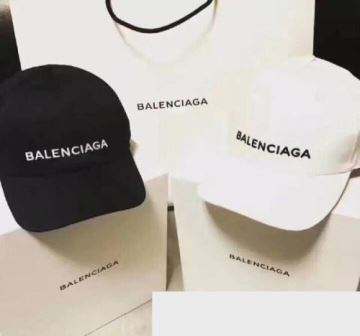 バレンシアガコピー つば付き 2022 2色可選 小顔効果大 キャップ 大好評♪ BALENCIAGAコピー  