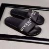 靴の滑り止め もっとも高い人気を誇る ジバンシィコピー GIVENCHYコピー スリッパ
