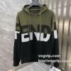 コピー 2022秋冬 フェンディ FENDI パーカー 優しい色合い プルオーバーパーカー 通勤 ファッション アウター ジャケット