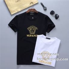 VERSACE 2022秋冬 ...