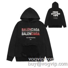 バレンシアガ BALENCIAGA パーカー 2024秋のお出かけに最適 VOGブランドコピー 予約販売商品