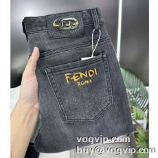 フェンディ 2024 HOT100%新品 ジーンズ 大絶賛の履き心地! シルエット×ストレッチ FENDIスーパーコピー 激安