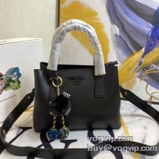 上品上質 プラダ PRADA ...