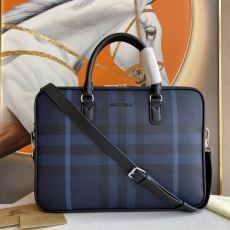 BURBERRYコピーブランド...